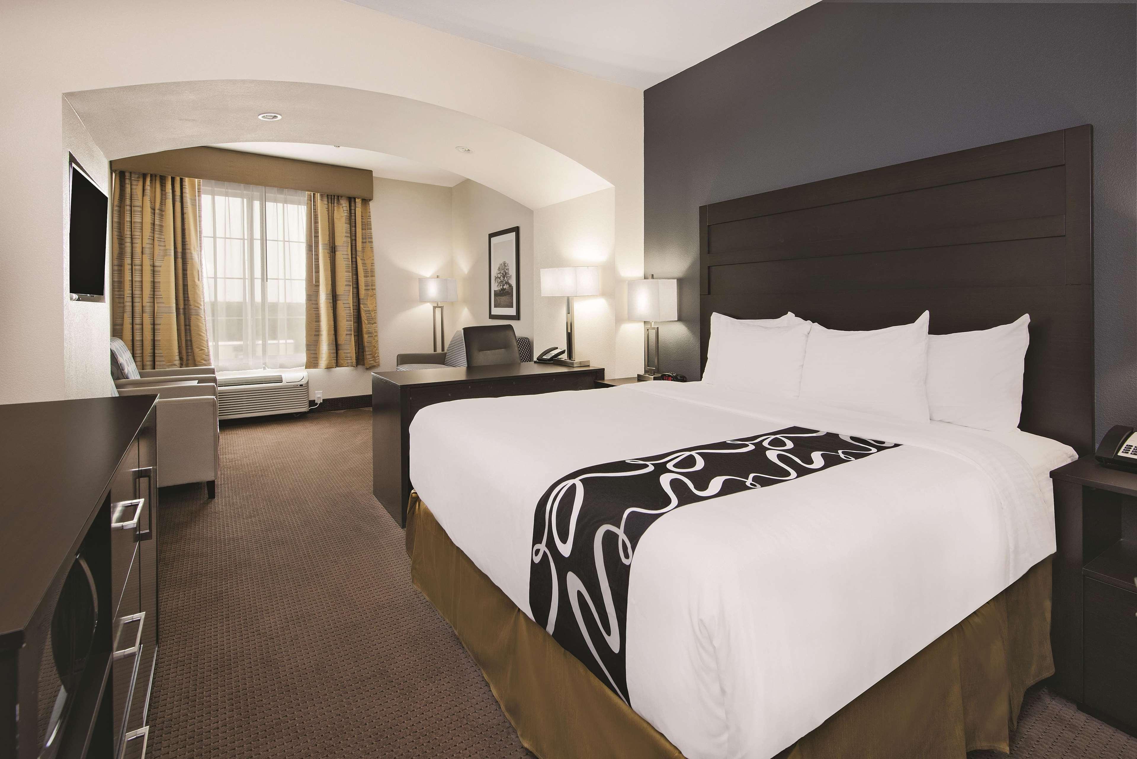 La Quinta By Wyndham Karnes City - Kenedy Extérieur photo