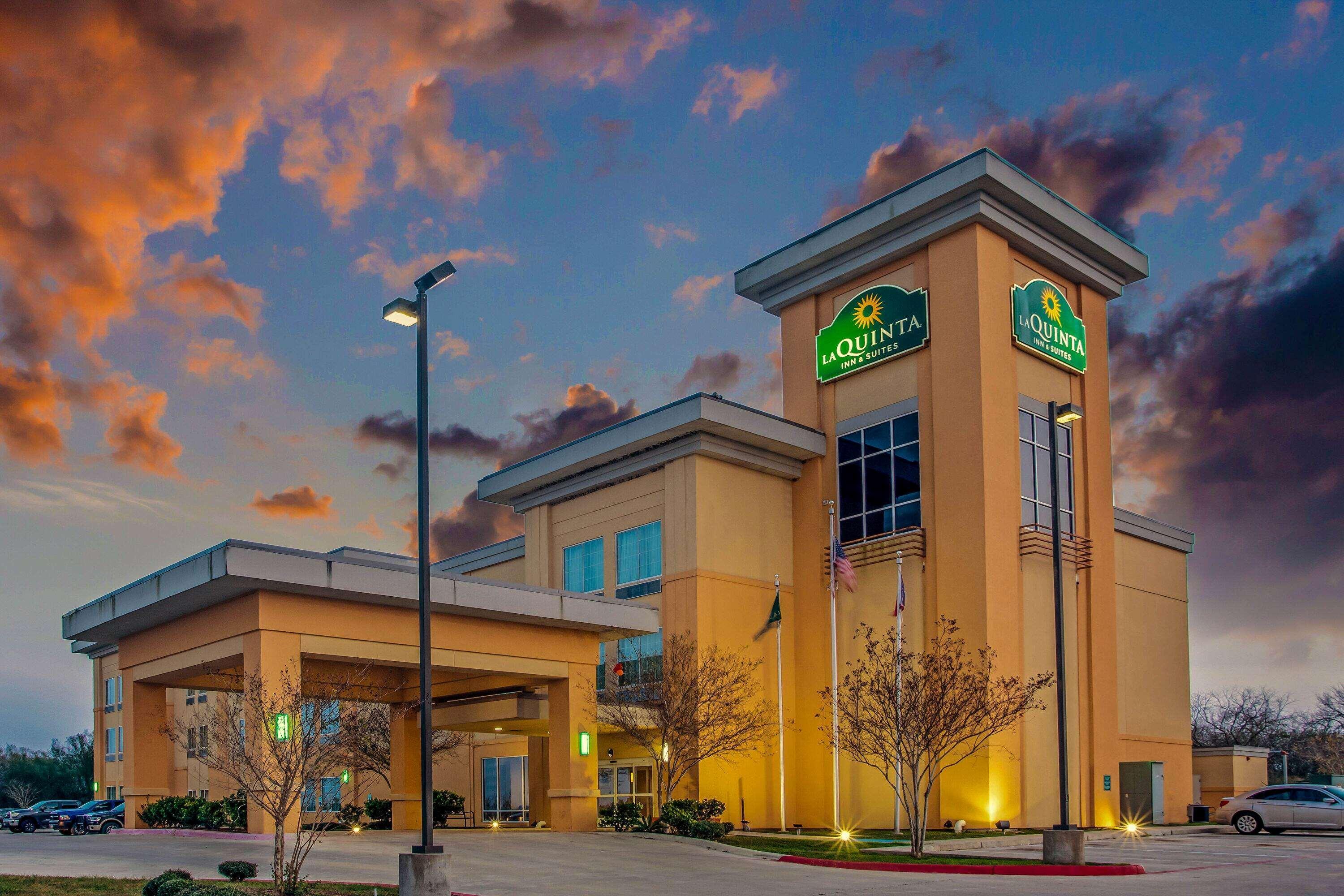 La Quinta By Wyndham Karnes City - Kenedy Extérieur photo